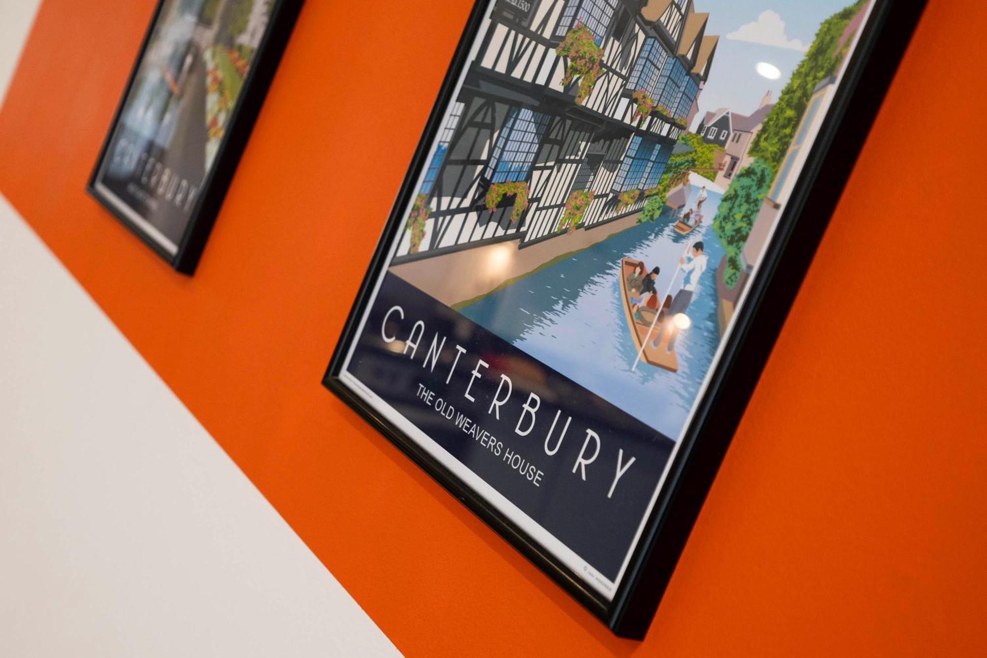 The Chaucer - Modern 3 Bed Home With Parking Close To City Centre カンタベリー エクステリア 写真